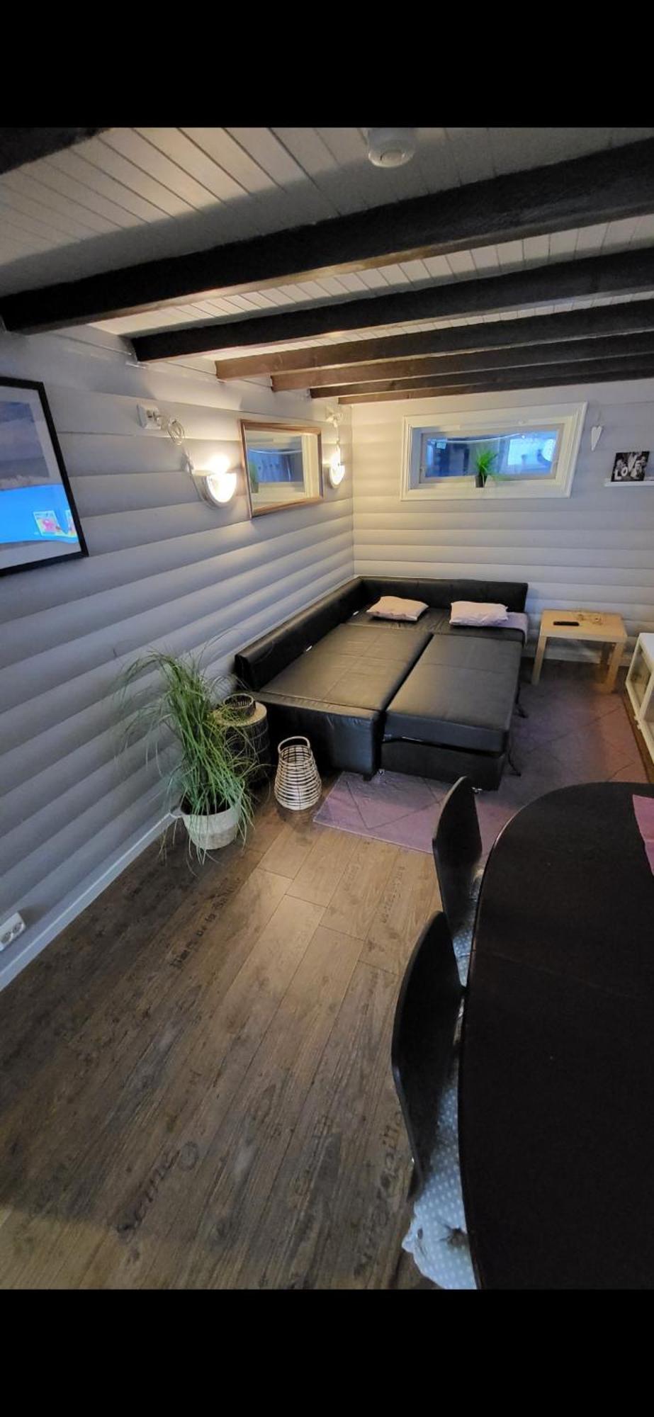 Fin Leilighet I Stille Og Rolig Omrade Med Gratis Privat Parkering! Stavanger Esterno foto